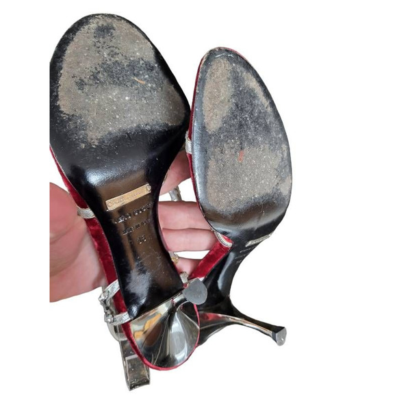 Dolce & Gabbana Womens Heel Red Velvet Crystals Buckle Sandals US 7.5 Eur 38 - Picture 5 of 9